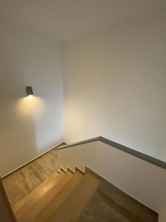 דירות לאגוּ‏ש Friendly House מראה חיצוני תמונה